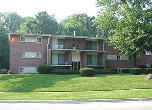 Foto principal - 1661 N Forest Park Ave