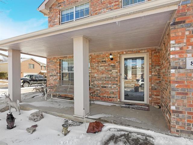 Building Photo - 8401 Shallow Creek Dr