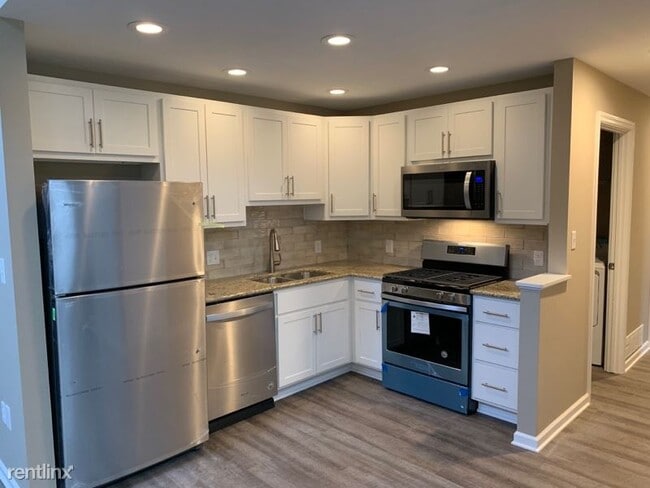 Building Photo - 2 br, 2 bath Condo - 1504 Kenzie Dr