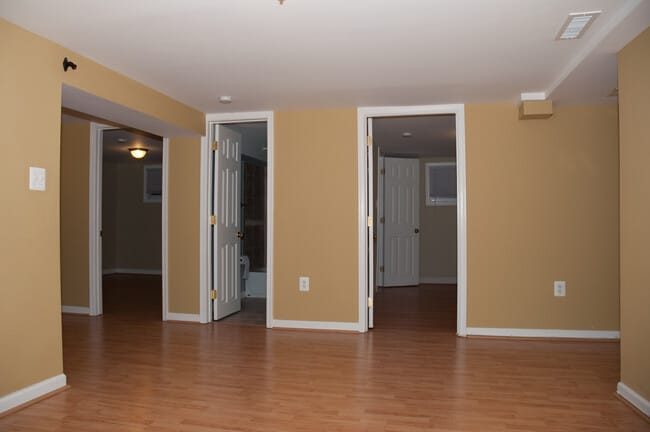 Living Area - 3900 Oglethorpe St