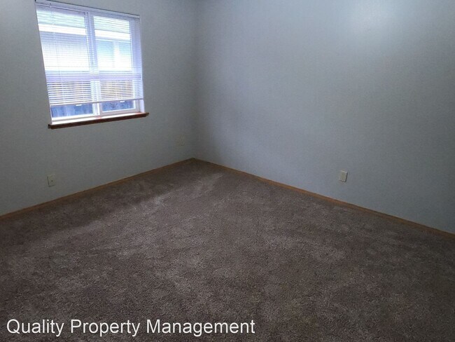 Building Photo - 3 br, 2 bath House - 309 Garfield St