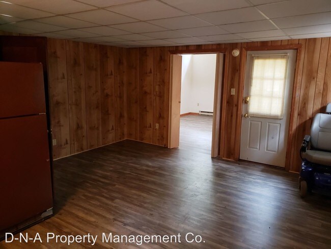 Building Photo - 2 br, 1 bath House - 714 Glen Lane