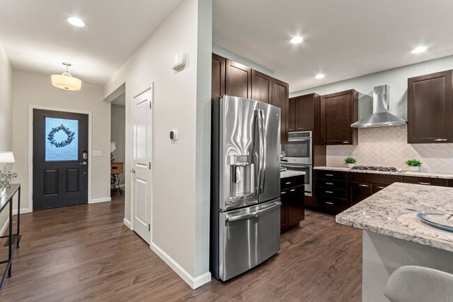 Building Photo - Modern Living. Unforgettable Views 5 bedroom / 5 bathrooms in the desirable Candelas community