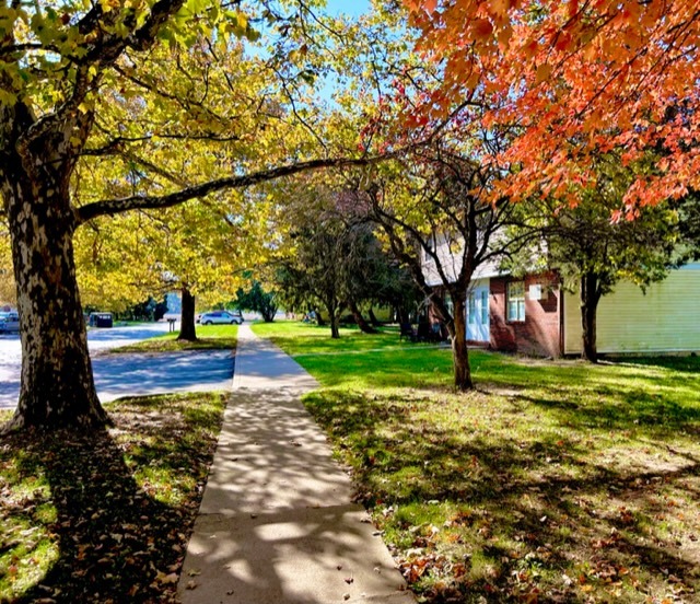 Foto del edificio - Eastside Townhomes