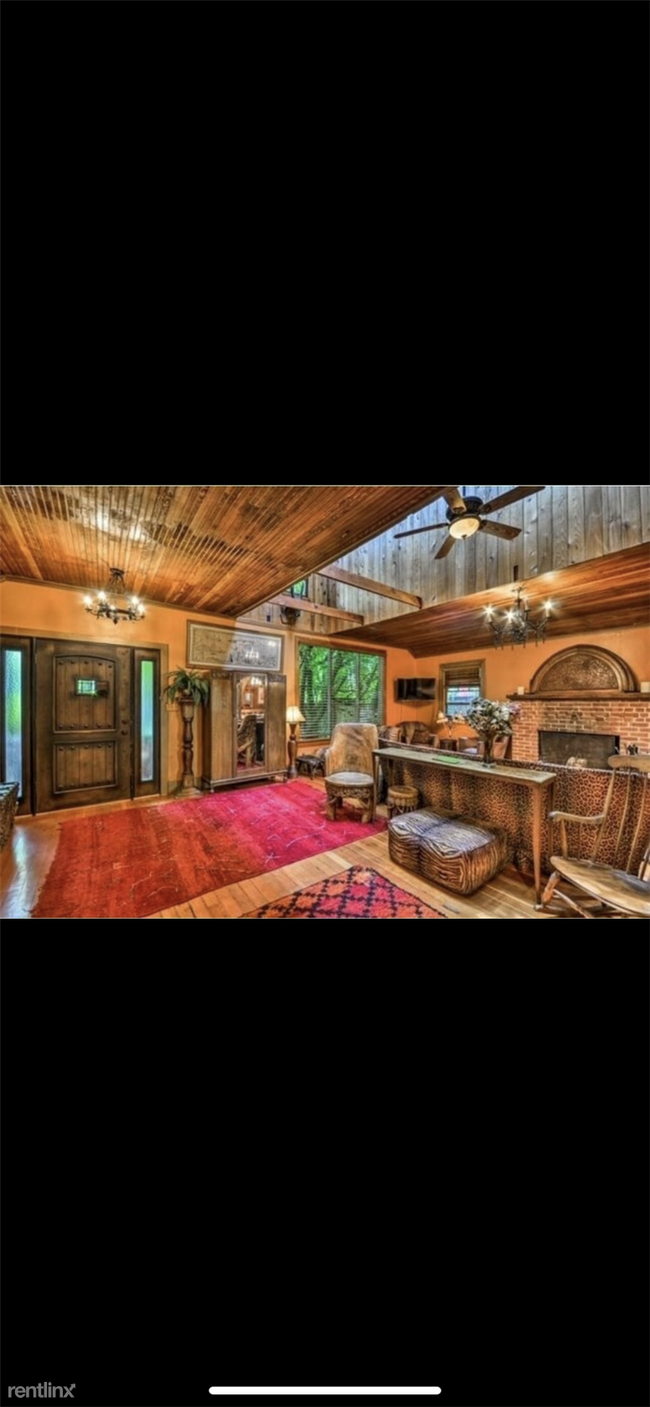 Building Photo - 2 br, 1 bath House - 3125 Southeast Van Wa...