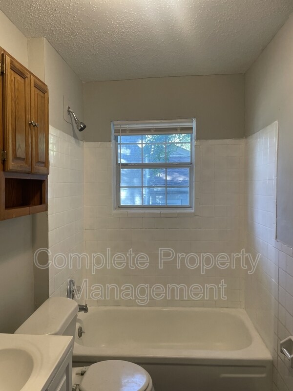 Foto del edificio - 1836 31st St Ensley