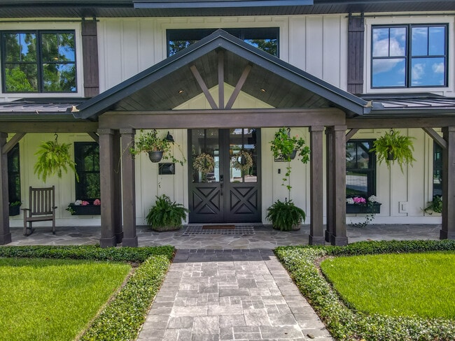 Photo - 281 Shell Point E House