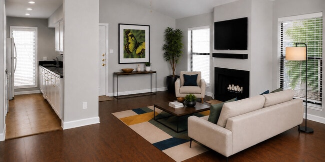 Living room - 6723 Eastridge Dr