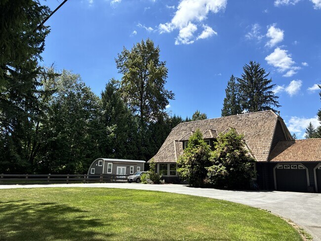 Photo du bâtiment - 13369 Park Ln