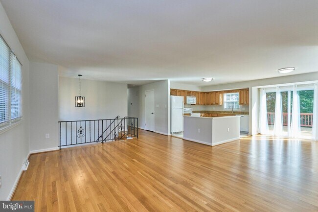 Foto del edificio - 2807 Schafflind Ct