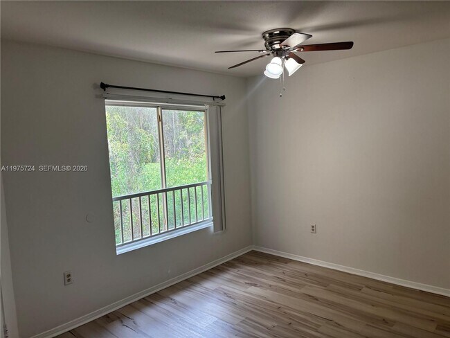 Foto del edificio - 2300 NW 33rd St