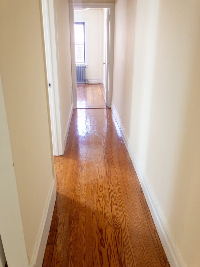 32 Garth Rd Unit 2FL, Scarsdale, NY 10583 Apartments in Scarsdale, NY