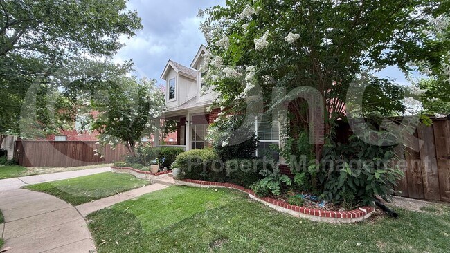 Foto del edificio - 9584 Park Garden Dr