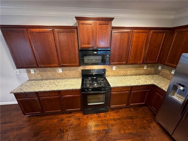 Building Photo - 5320 Donehoo Ct