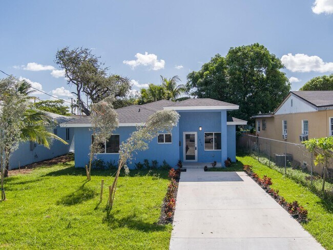Building Photo - 1468 NW 51st St