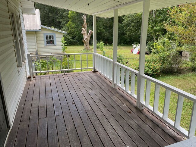 Foto del edificio - 505 Howard Pl