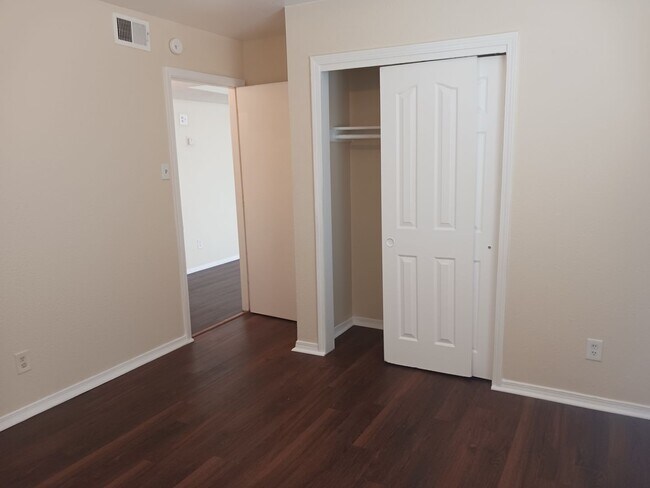 Foto del edificio - P4