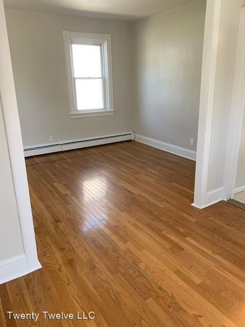 Building Photo - 3 br, 1 bath House - 37 Rill Street