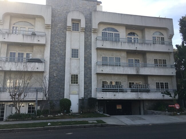 Building Photo - 1815 Purdue Ave