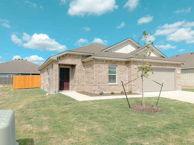 Building Photo - *NEW CONSTRUCTION* 3-Bedroom 2-Bathroom Ho...