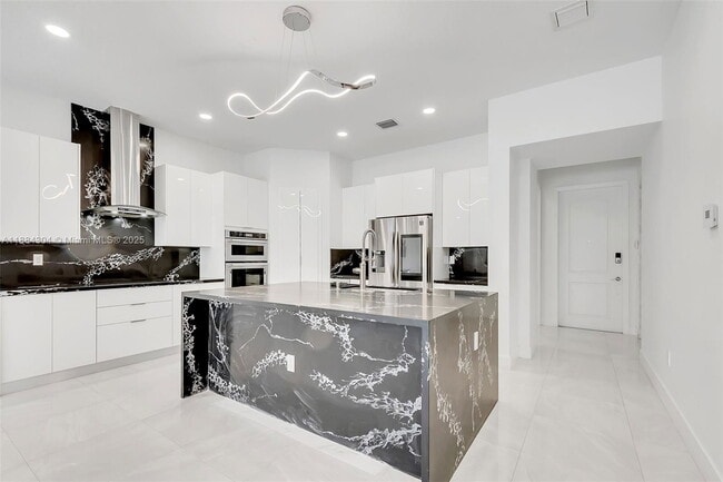 Building Photo - 14932 SW 175th St