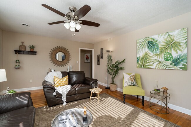 Building Photo - 487 Kentucky Ave