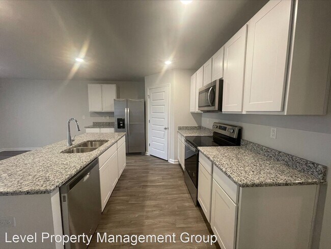 Building Photo - 4 br, 2 bath House - 10936 Animal Kingdom Way