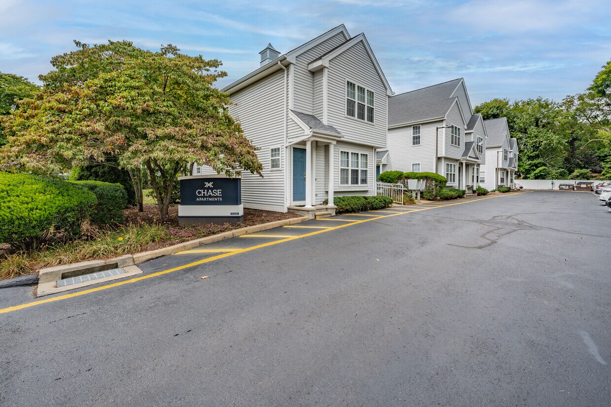 Foto de propiedad de Milford Chase Apartments - Chase Apartments