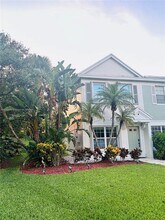 Building Photo - 7821 Sanibel Dr
