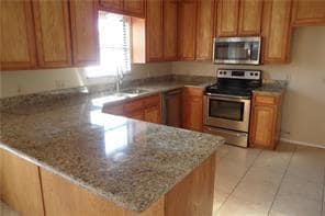 Building Photo - 5204 Yucca Dr
