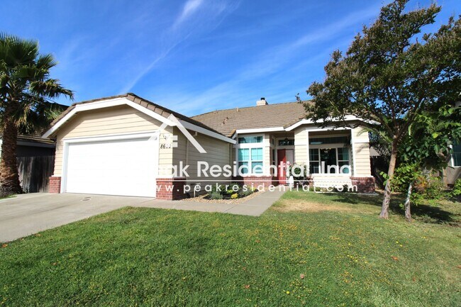 Foto del edificio - Nice Elk Grove 3bd/2ba Home with 2 Car Garage