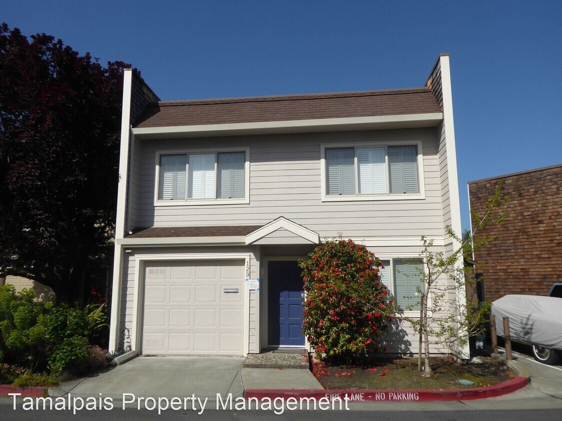 Primary Photo - 4 br, 2.5 bath House - 129 Mariner Green C...