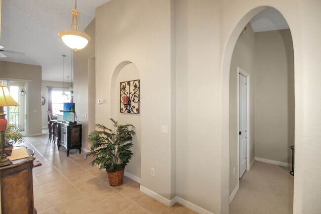 Foto del edificio - San Lino Annual Condo for Rent