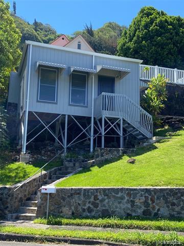 Primary Photo - 3232 Keahi St