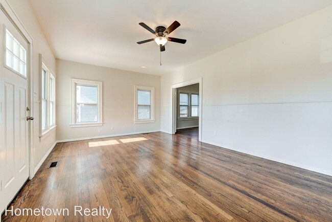 Building Photo - 2 br, 1 bath House - 808 E Harrison Avenue