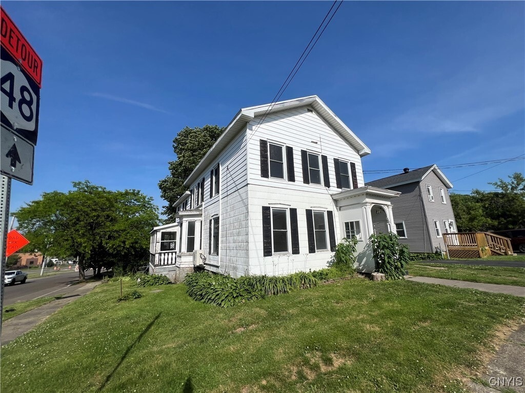 Primary Photo - 291 W 2nd St