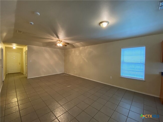 Building Photo - 239 Rosalie Dr