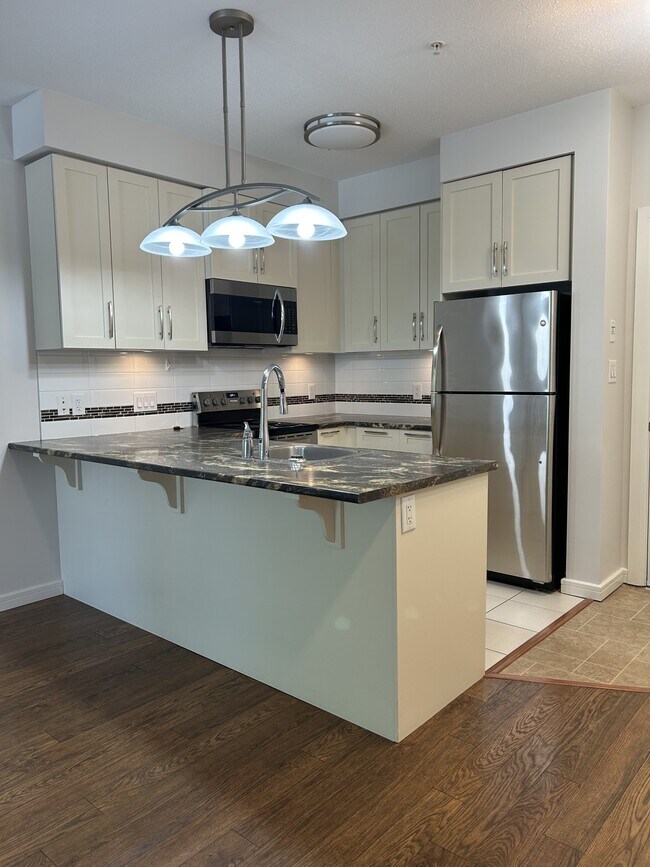 Photo du bâtiment - 45525-45525 Keith Wilson Rd