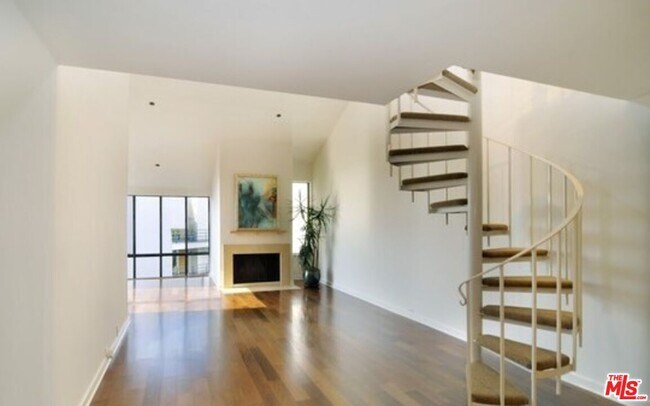 Building Photo - 2930 Neilson Way