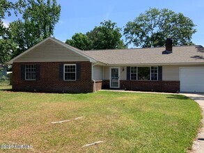Building Photo - 511 Haddock Ct