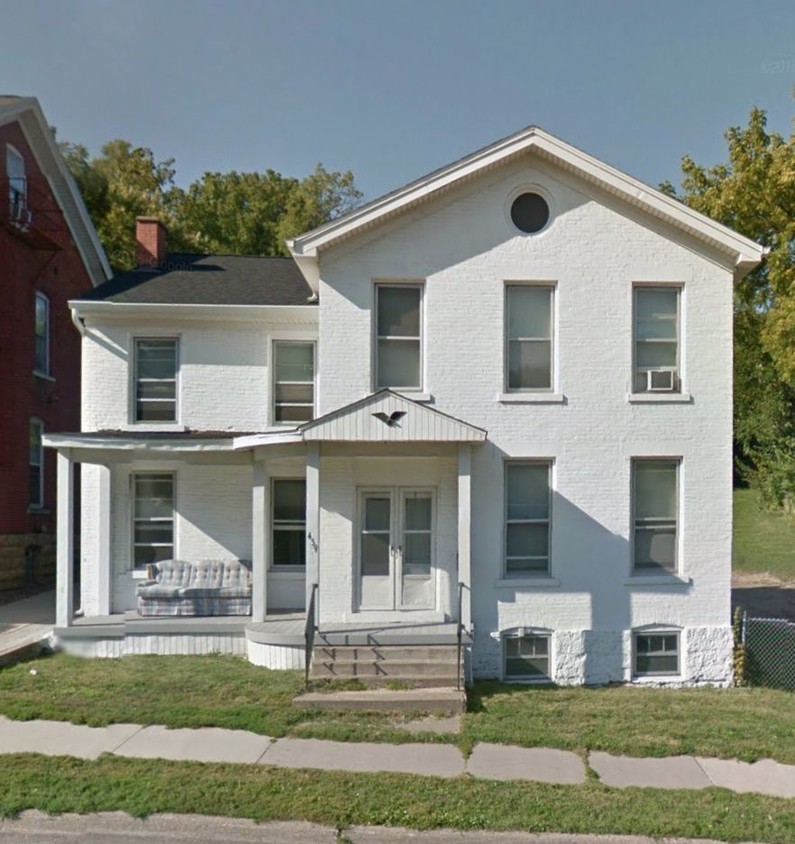 Primary Photo - 459 Loras Blvd