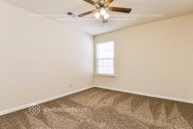 Foto del edificio - 8020 Bright Oak Trail