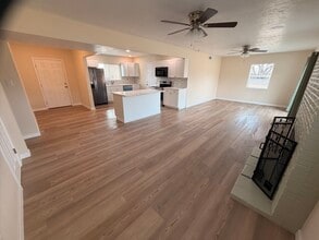 Building Photo - 2801 Texas St NE