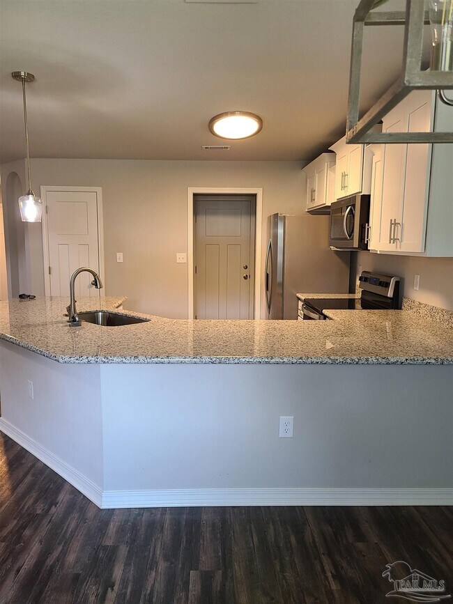 Foto del edificio - 715 W Ensley St