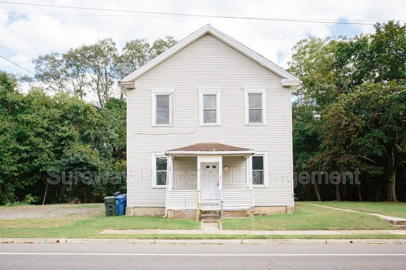 Foto principal - 614 Main St