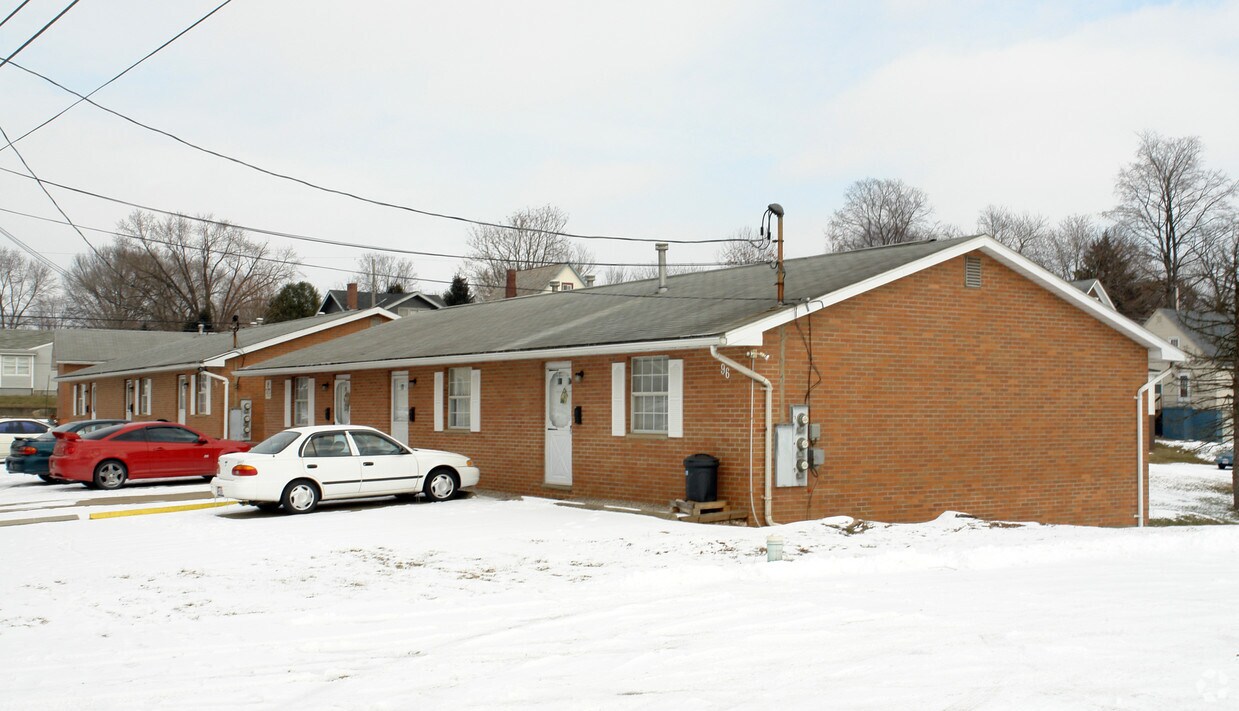 Building Photo - 96-98 Acme St