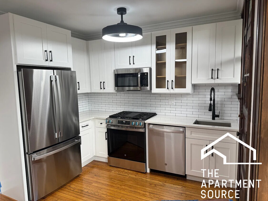 Foto principal - 3126 N Spaulding Ave