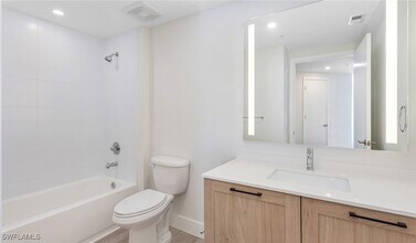 Building Photo - 22980 Vista Edera Cir