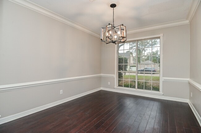 Building Photo - 17910 Moss Point Dr