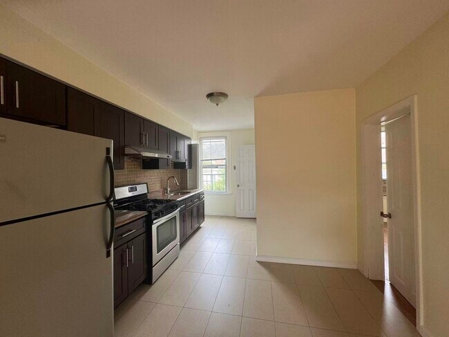 Foto del edificio - 216 1st St